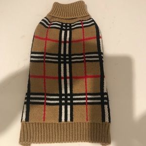 Turtleneck dog sweater